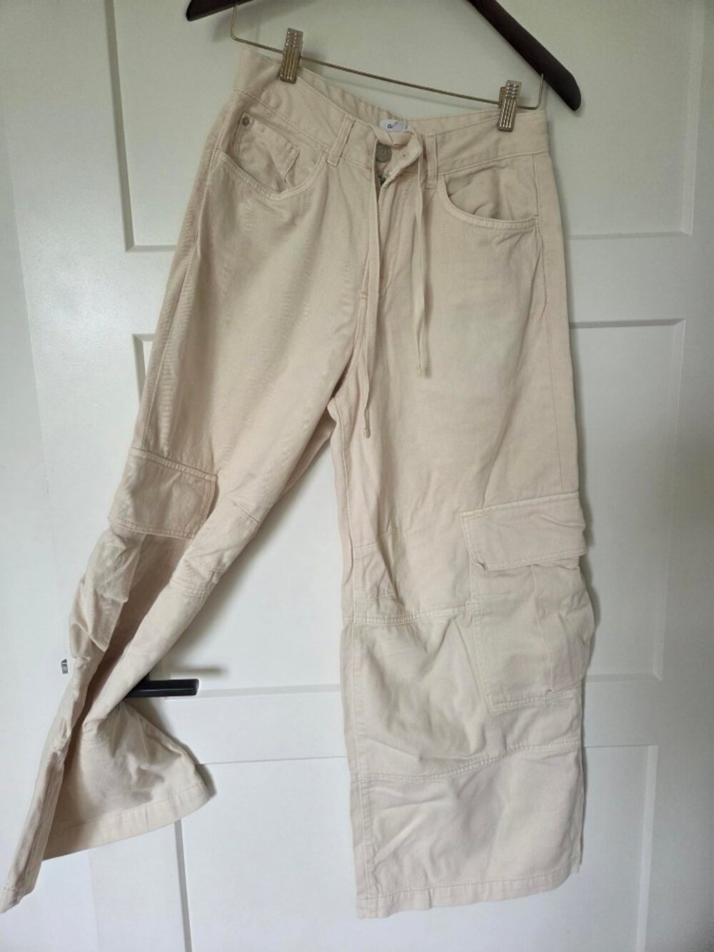 Cargo Wide Leg Jeans